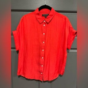 Banana Republic silk cotton blend button down short sleeve shirt in red